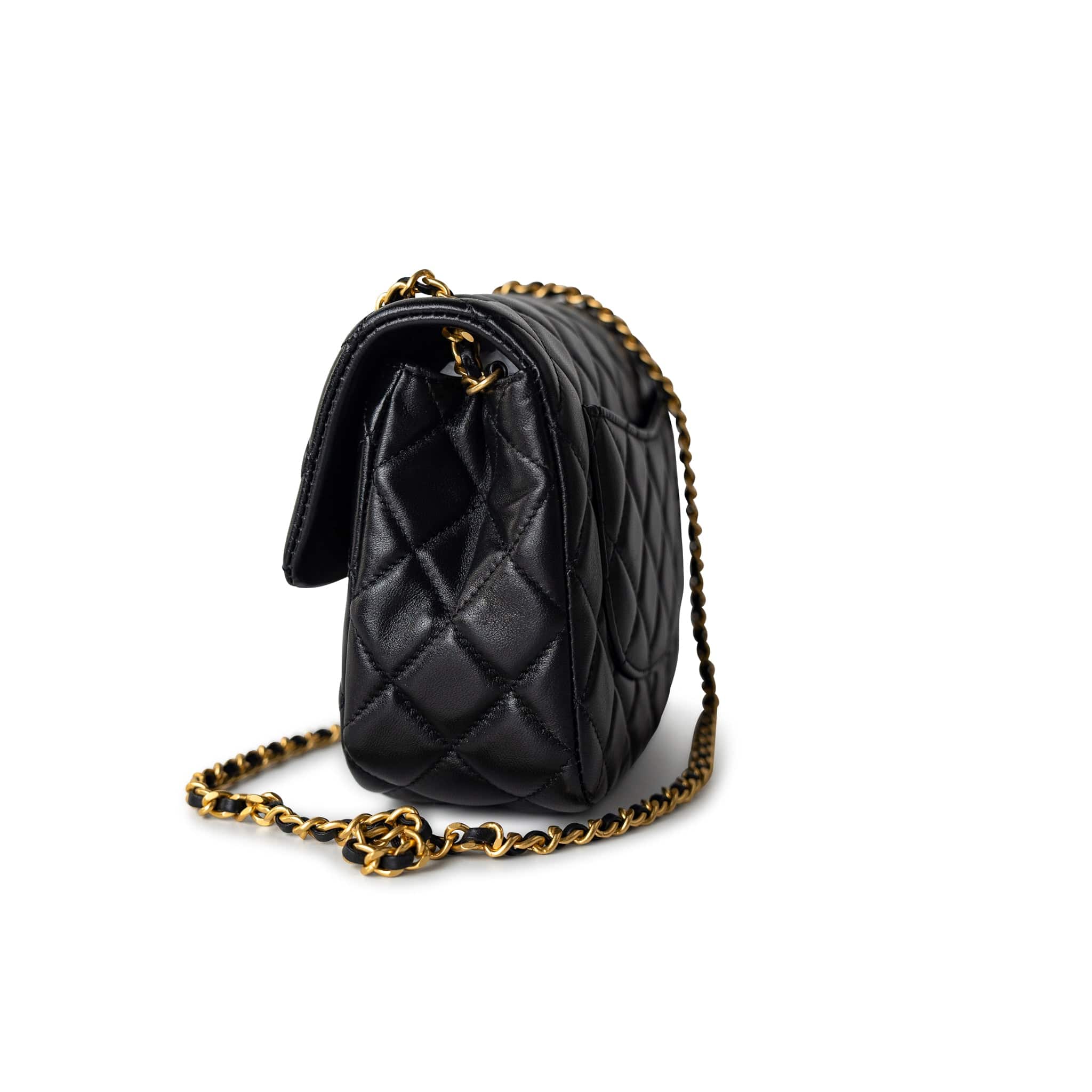 CHANEL Handbag Black Black Coco De Toi Heart Chain Small Square Flap Bag Antique Gold Hardware -Knockoff
