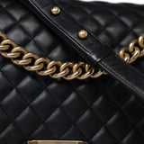 CHANEL Handbag Black Black Lambskin Quilted New Medium Boy Bag Aged Gold Hardware -Knockoff
