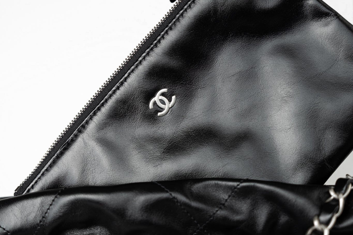 CHANEL Handbag Black Calfskin Quilted Drawstring 22 Bag Small Antique Silver Hardware -Knockoff
