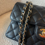 CHANEL Handbag Black Caviar Quilted Classic Double Flap Small Gold Hardware -Knockoff
