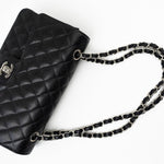 CHANEL Handbag Black Caviar Quilted Classic Flap Medium Silver Hardware -Knockoff
