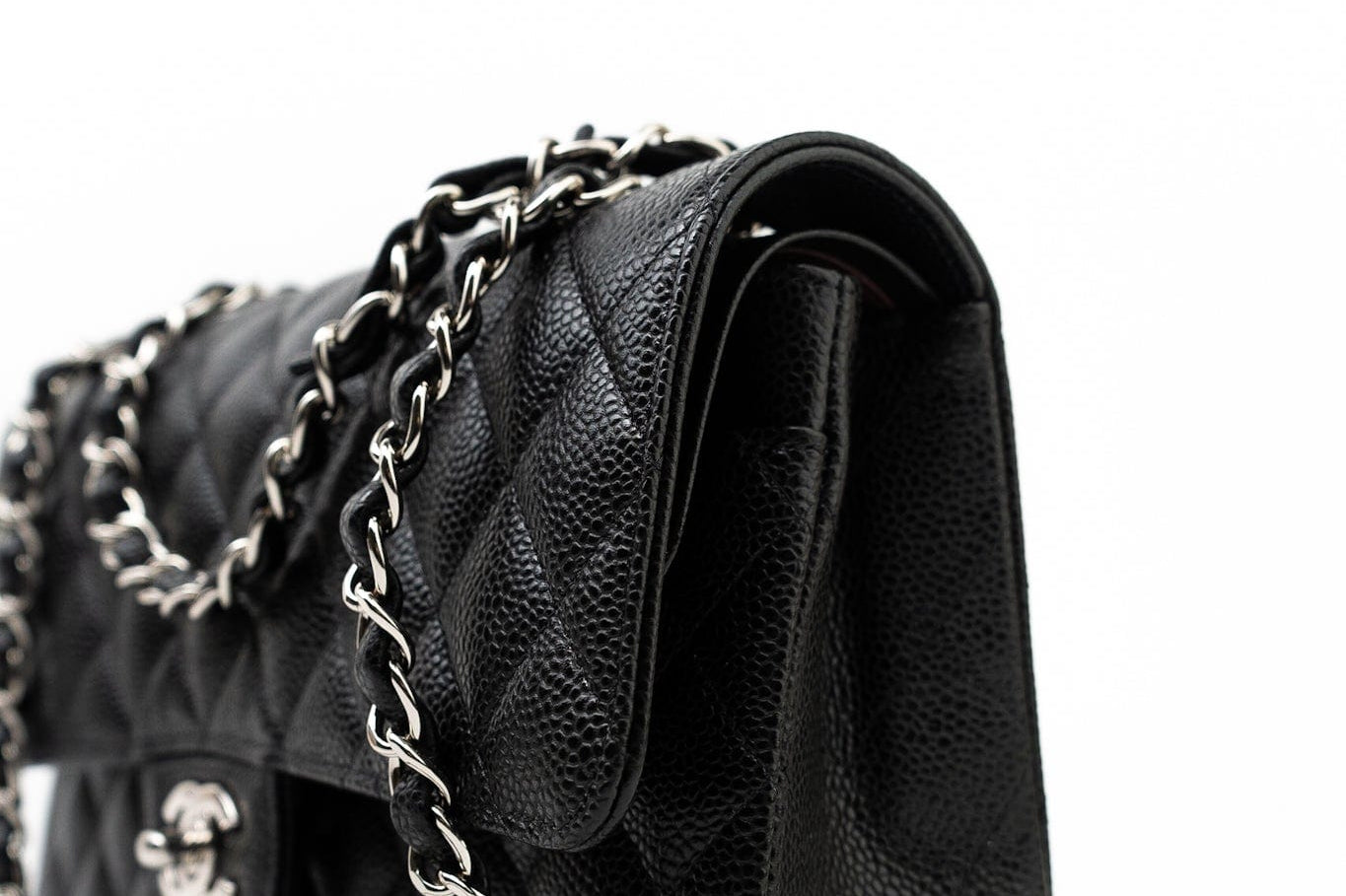 CHANEL Handbag Black Caviar Quilted Classic Flap Medium Silver Hardware -Knockoff
