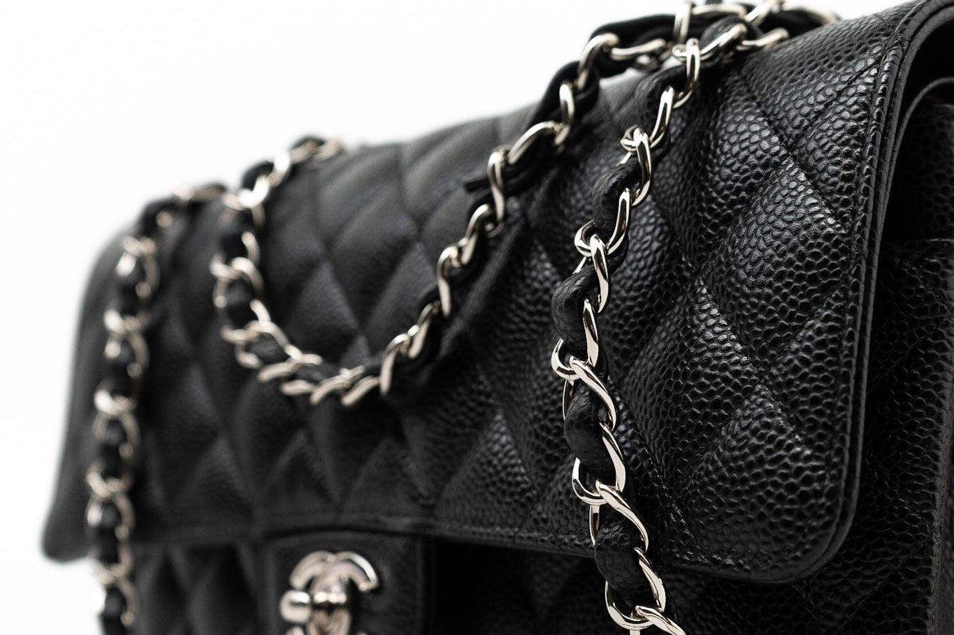 CHANEL Handbag Black Caviar Quilted Classic Flap Medium Silver Hardware -Knockoff
