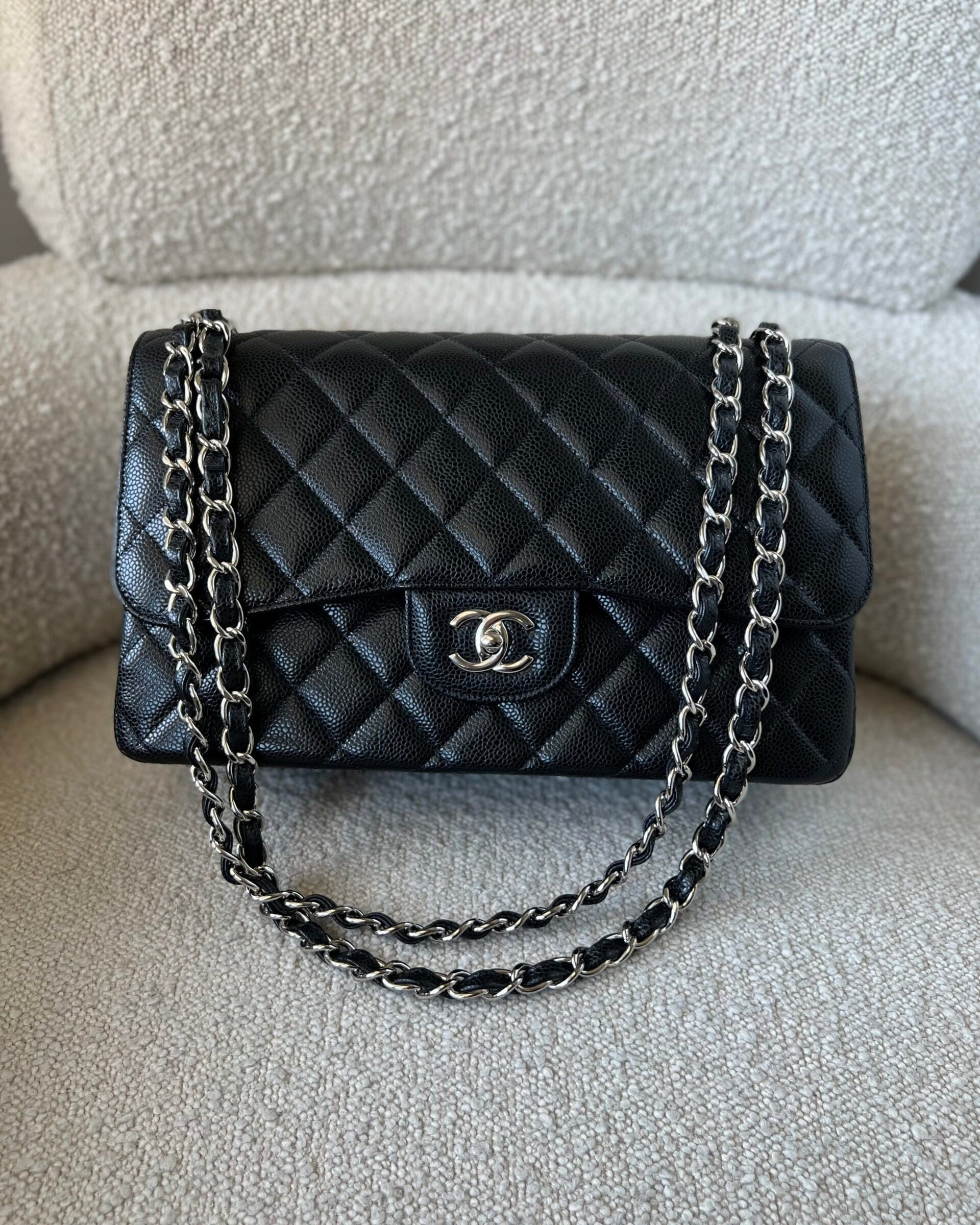 CHANEL Handbag Black Caviar Quilted Jumbo Classic Flap Silver Hardware -Knockoff
