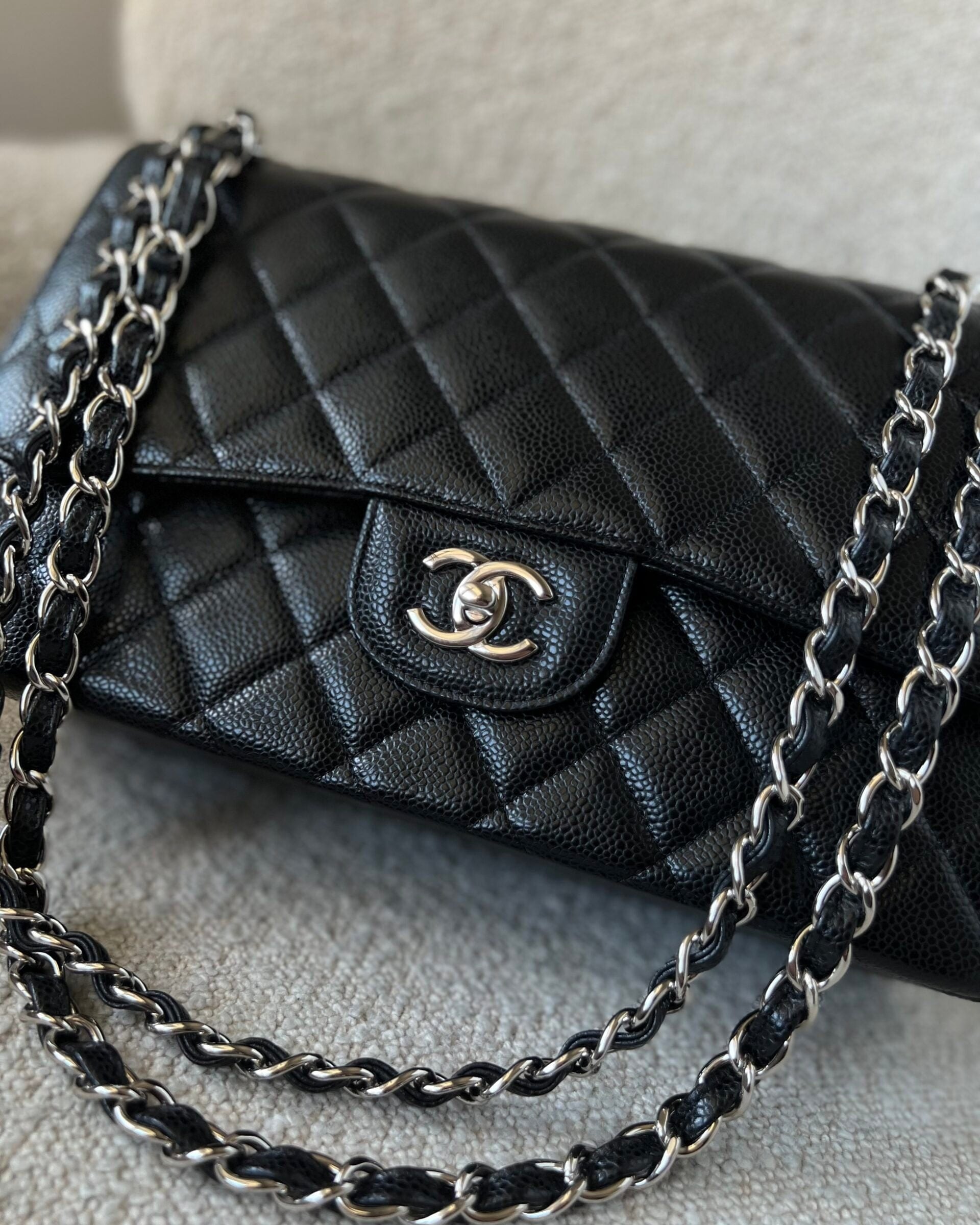 CHANEL Handbag Black Caviar Quilted Jumbo Classic Flap Silver Hardware -Knockoff
