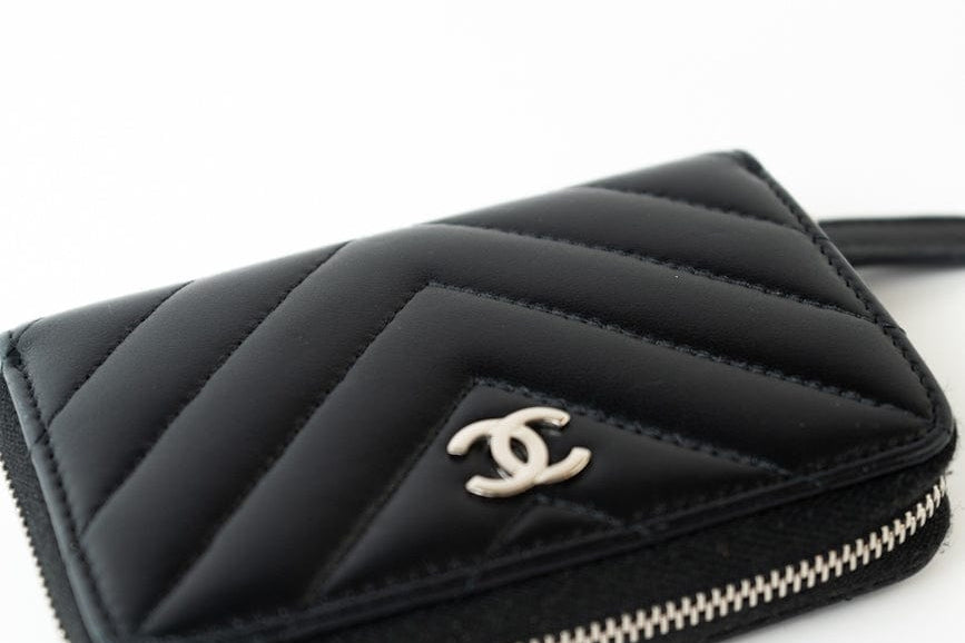 CHANEL Handbag Black Lambskin Chevron Zip Coin Purse Silver Hardware -Knockoff
