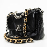 CHANEL Handbag Black Lambskin Quilted 19 Flap Small -Knockoff
