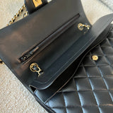 CHANEL Handbag Black Lambskin Quilted Classic Flap Medium GHW -Knockoff
