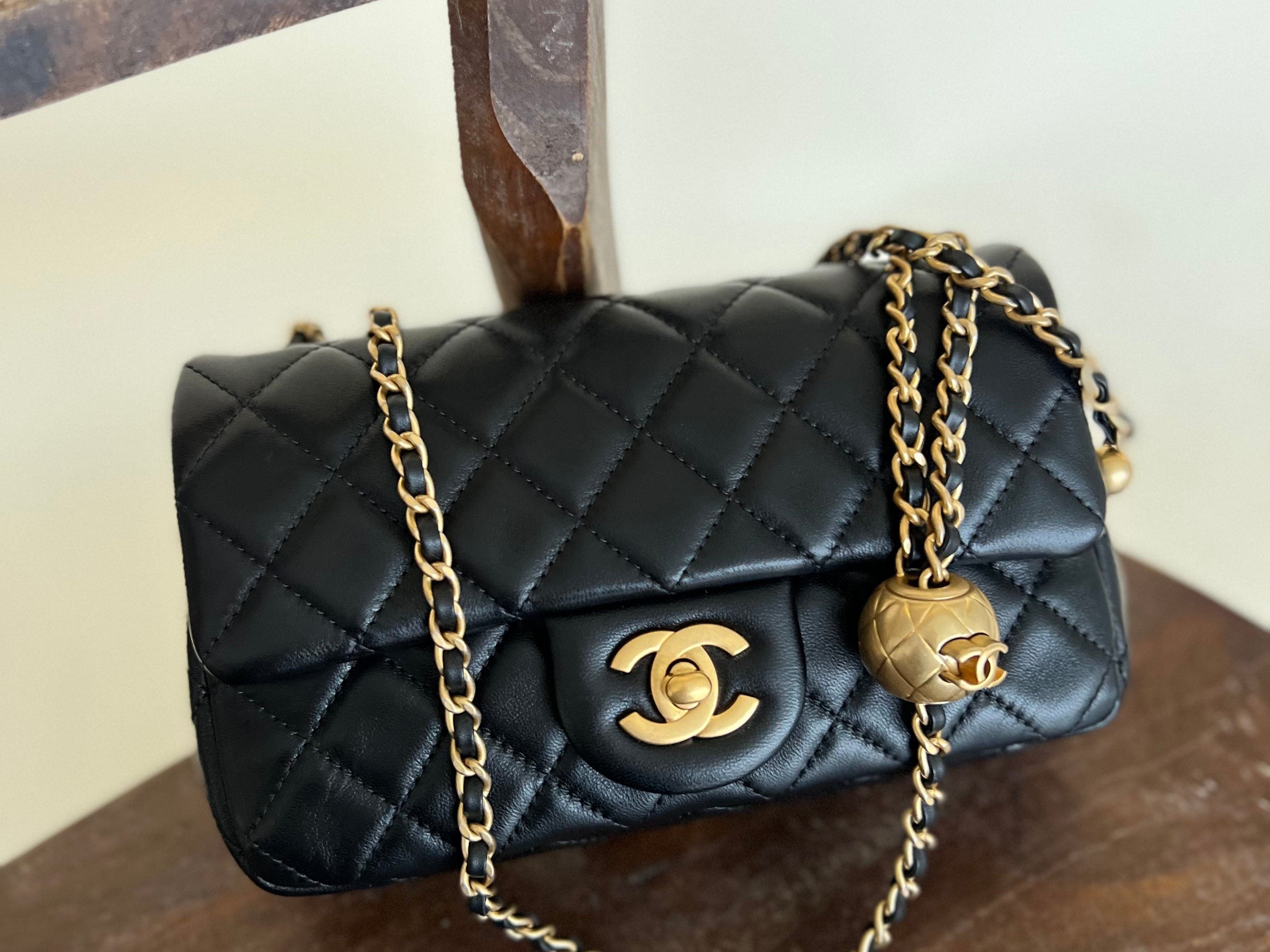 CHANEL Handbag Black Lambskin Quilted Mini Rectangular CC Pearl Crush Single Flap AGHW -Knockoff
