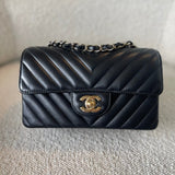 CHANEL Handbag Black Mini Rectangular Lambskin Chevron Light Gold Hardware -Knockoff
