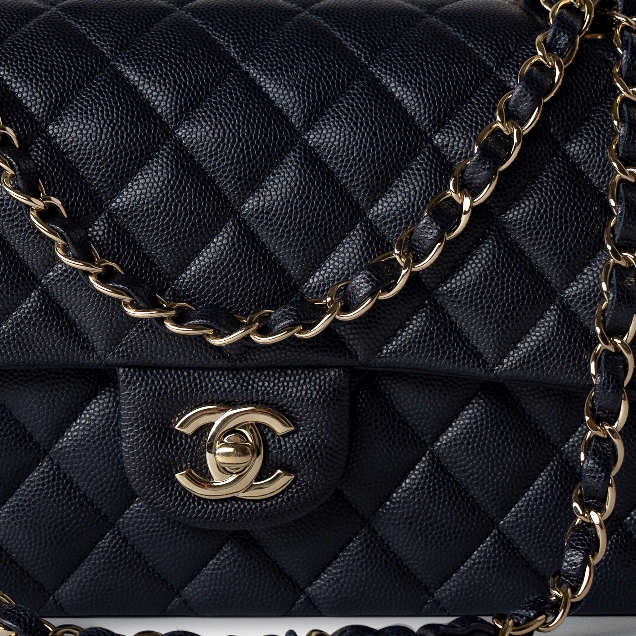 CHANEL Handbag Black Navy Caviar Quilted Classic Flap Medium Light Gold Hardware -Knockoff
