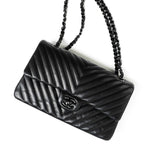 CHANEL Handbag Black So Black Lambskin Chevron Medium Classic Flap -Knockoff
