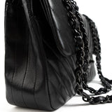 CHANEL Handbag Black So Black Lambskin Chevron Medium Classic Flap -Knockoff
