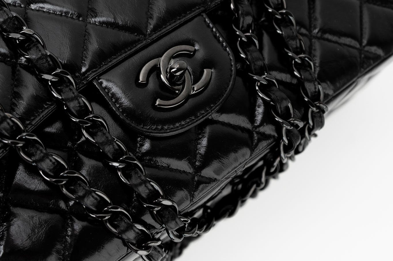 CHANEL Handbag Black So Black Shiny Crumpled Calfskin Quilted Jumbo Double Flap -Knockoff
