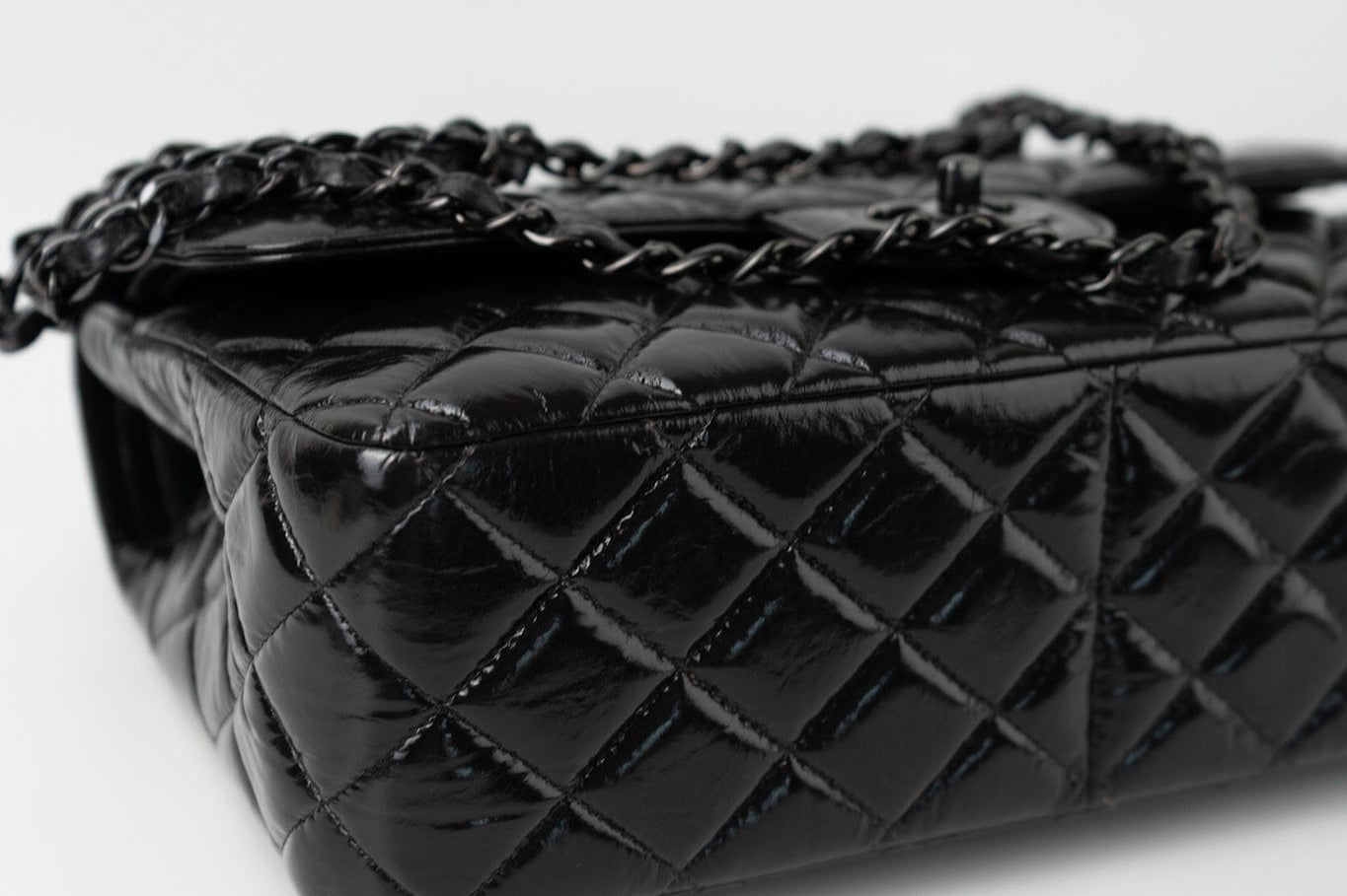 CHANEL Handbag Black So Black Shiny Crumpled Calfskin Quilted Jumbo Double Flap -Knockoff
