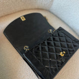 CHANEL Handbag Black Vintage Black Patent Quilted Diana Flap Medium GHW -Knockoff
