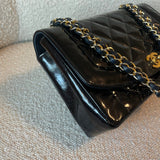 CHANEL Handbag Black Vintage Black Patent Quilted Diana Flap Medium GHW -Knockoff
