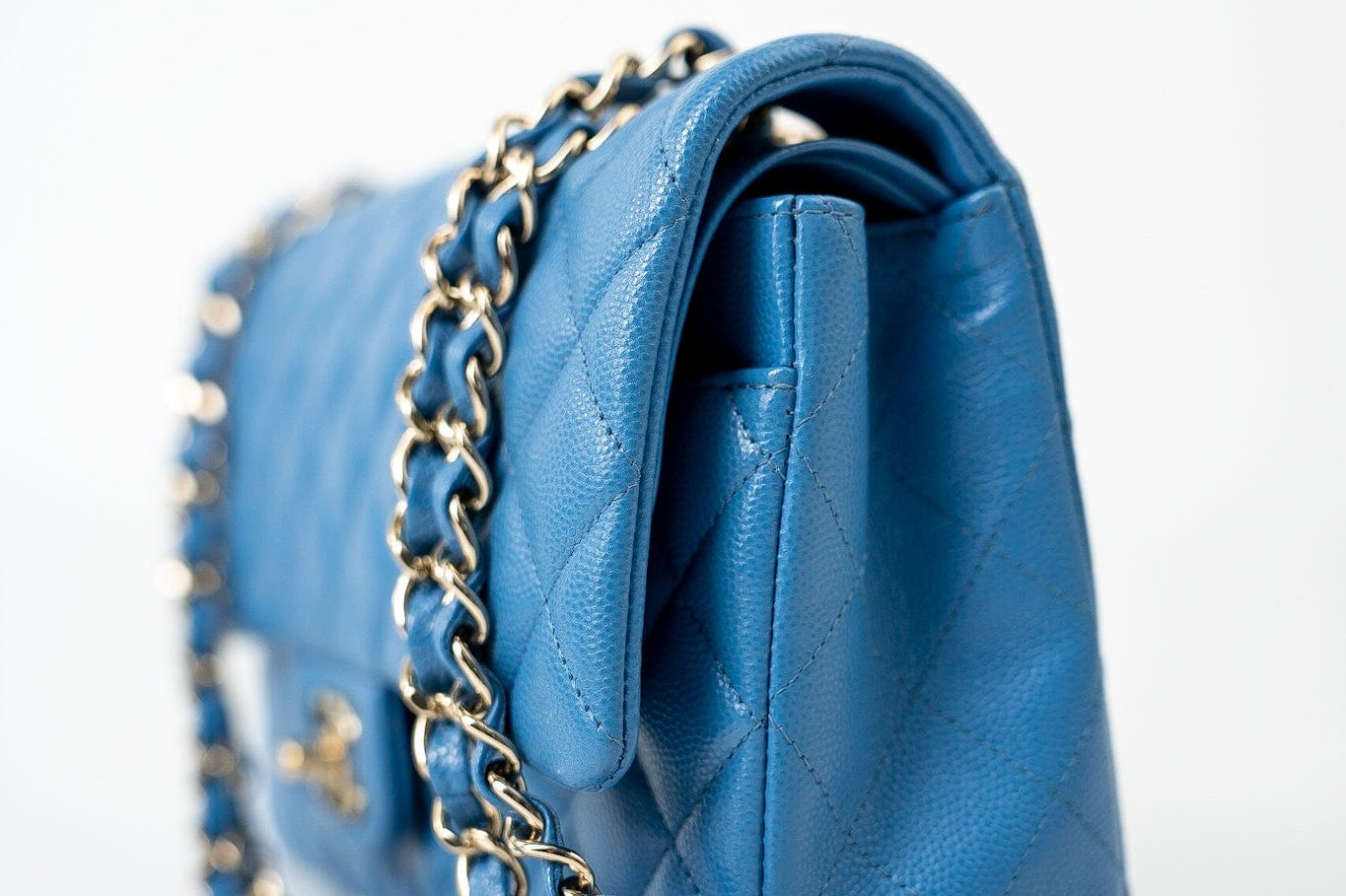 CHANEL Handbag Blue 20S Blue Caviar Quilted Classic Flap Medium Light Gold Hardware -Knockoff
