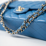 CHANEL Handbag Blue 20S Blue Caviar Quilted Classic Flap Medium Light Gold Hardware -Knockoff
