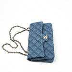 CHANEL Handbag Blue 22B Denim Classic Double Flap Medium Light Gold Hardware -Knockoff
