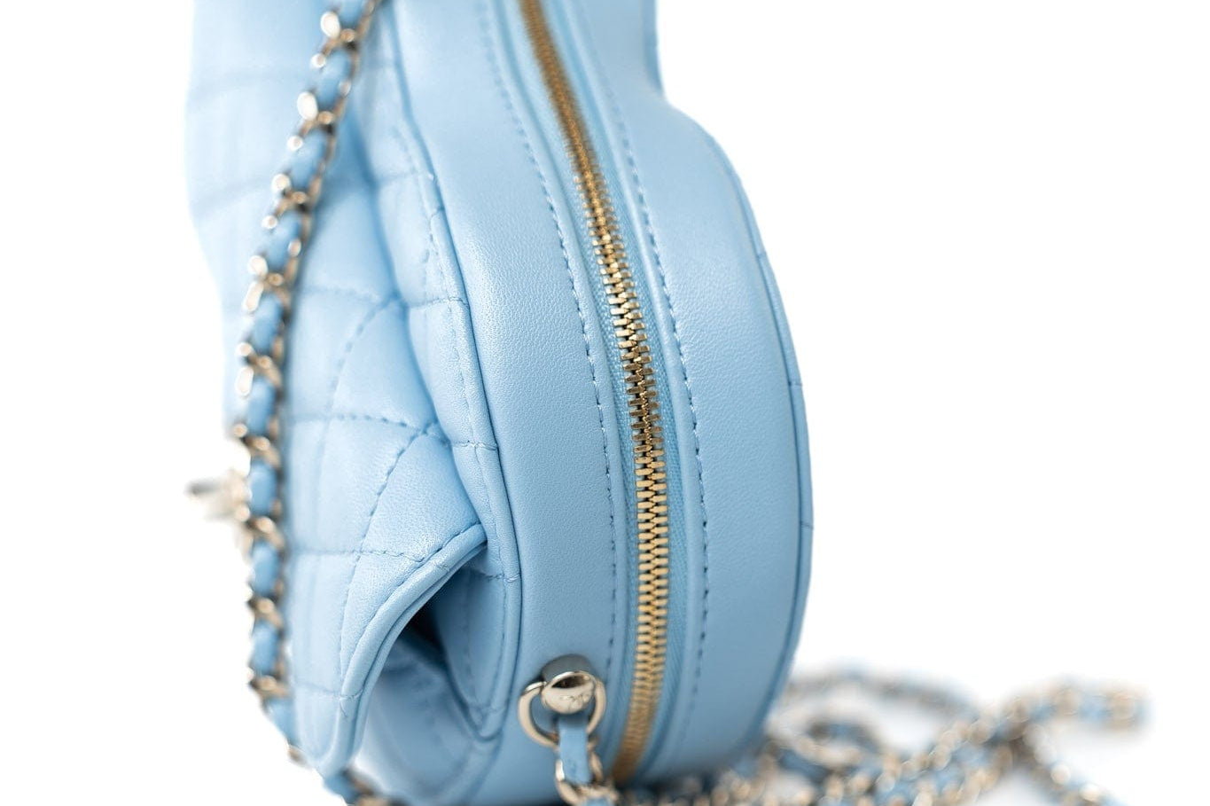 CHANEL Handbag Blue 22S CC In Love Blue Lambskin Quilted Large Heart Bag Light Gold Hardware -Knockoff
