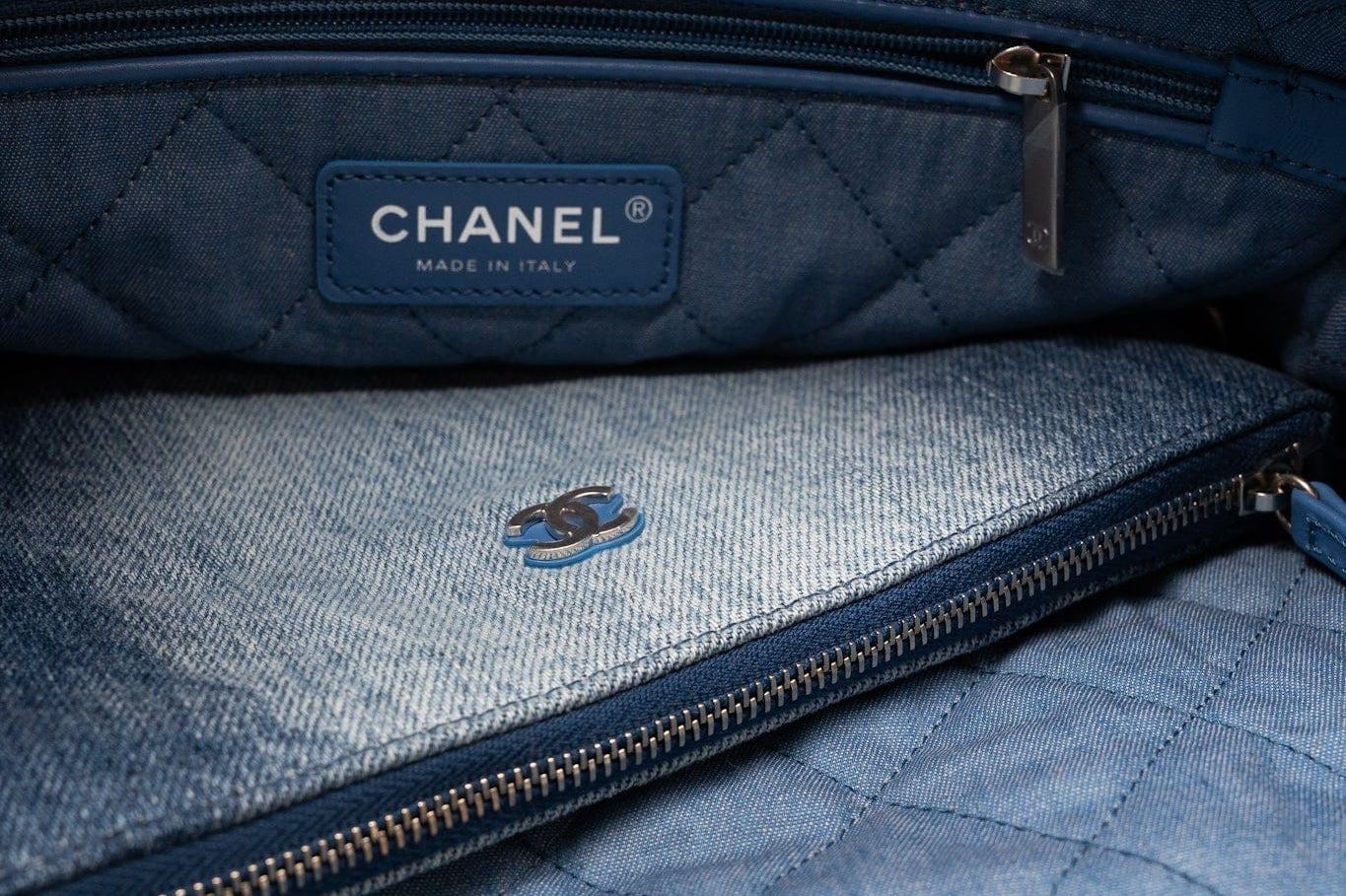 CHANEL Handbag Blue 23P Denim Quilted 22 Small Drawstring Bag -Knockoff
