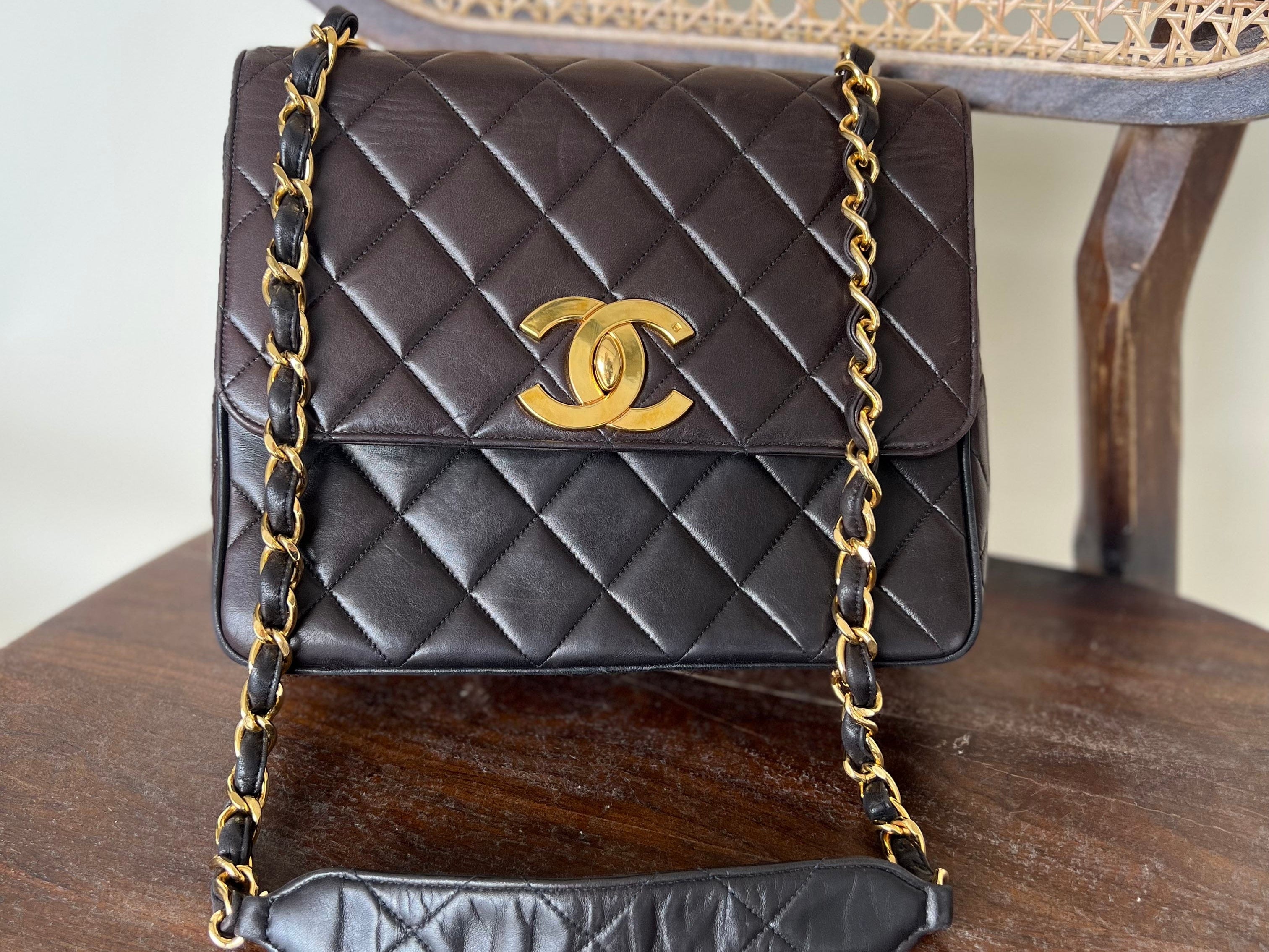 CHANEL Handbag Brown Vintage Black / Dark Brown Lambskin Quilted Square CC Flap GHW -Knockoff
