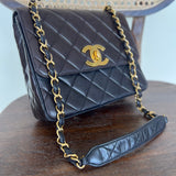 CHANEL Handbag Brown Vintage Black / Dark Brown Lambskin Quilted Square CC Flap GHW -Knockoff
