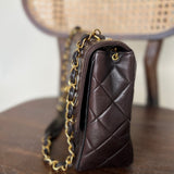 CHANEL Handbag Brown Vintage Black / Dark Brown Lambskin Quilted Square CC Flap GHW -Knockoff
