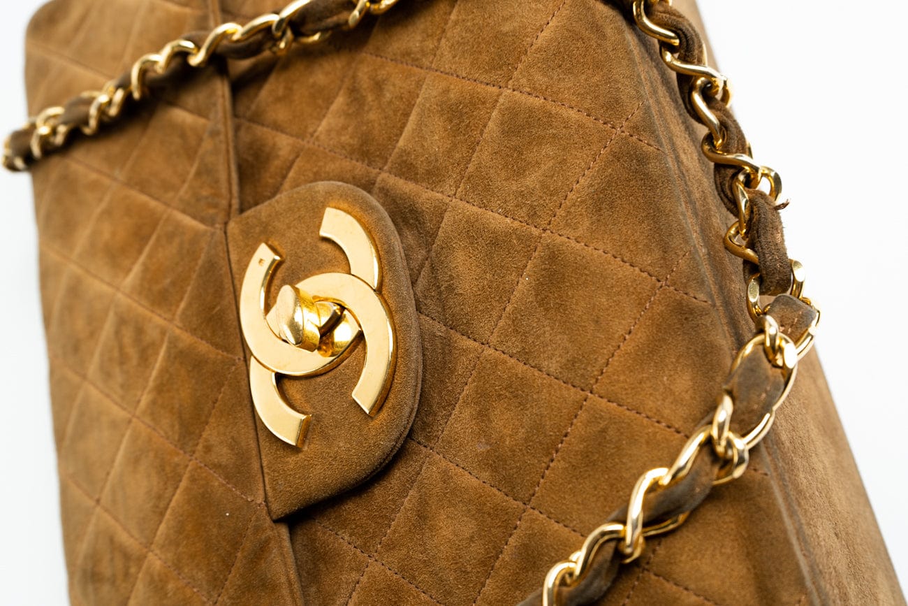 CHANEL Handbag Brown Vintage Tan/Brown Suede Quilted Jumbo XL Single Flap 24k GHW -Knockoff
