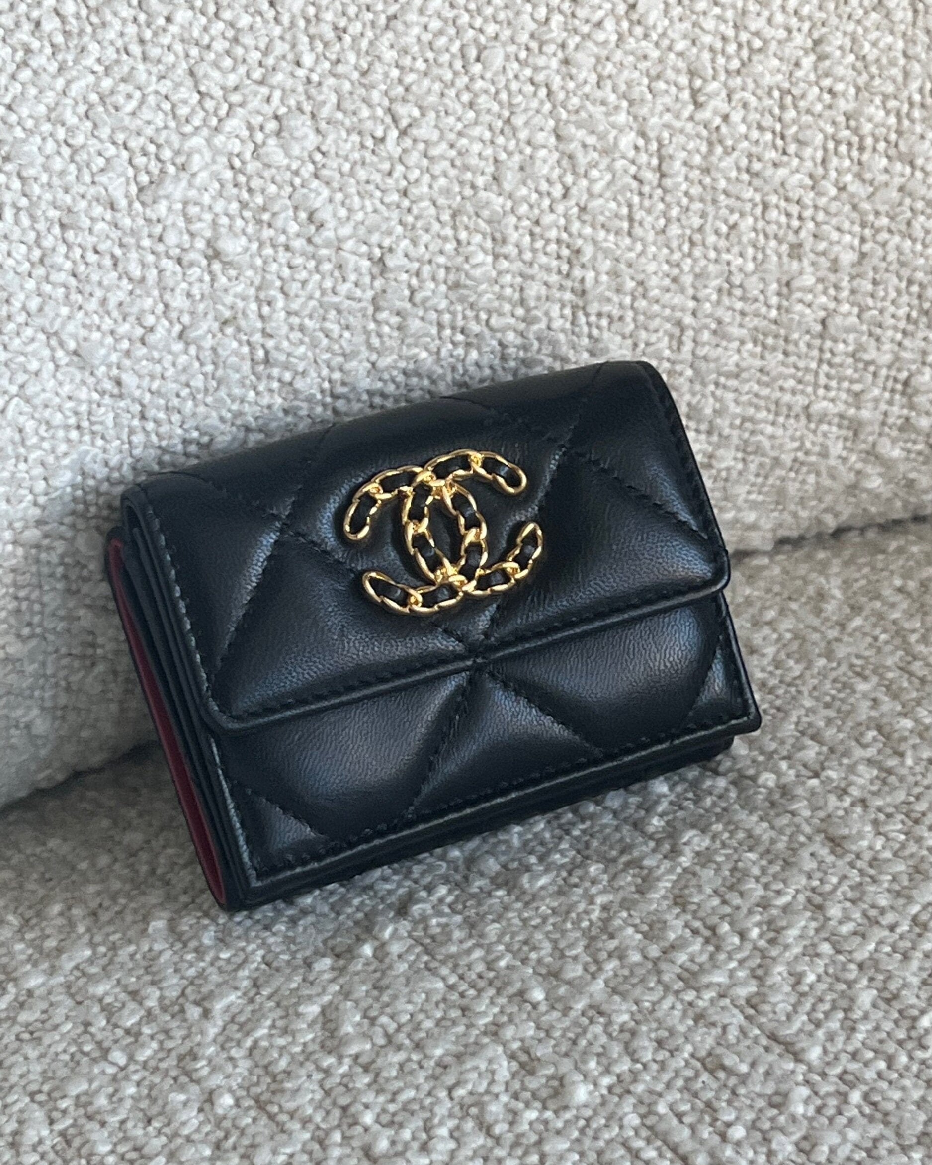 CHANEL Handbag Chanel 19 Flap Lambskin Coin Purse Black -Knockoff
