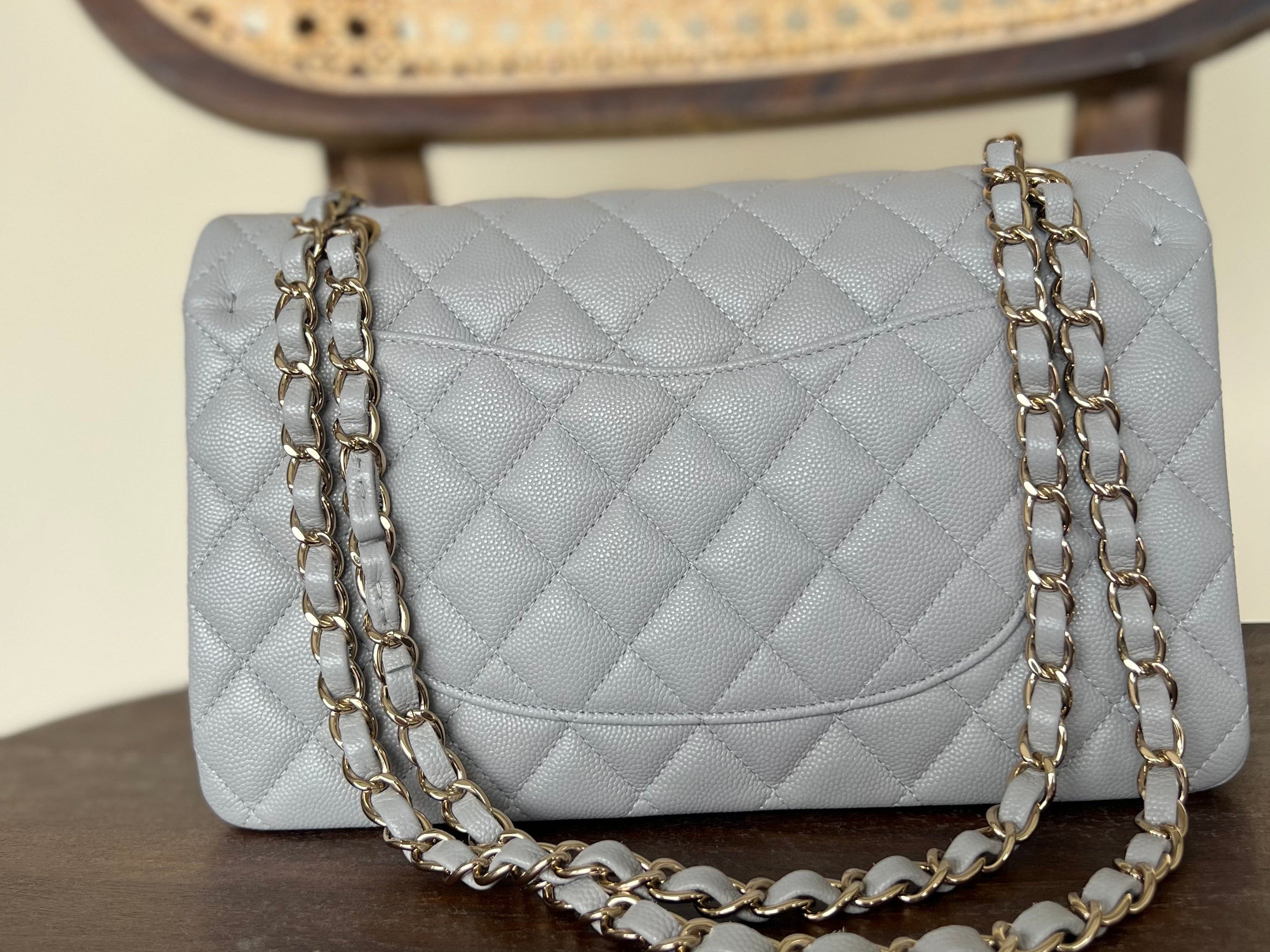 CHANEL Handbag Chanel 21A Grey Caviar Quilted Medium Classic Flap LGHW -Knockoff
