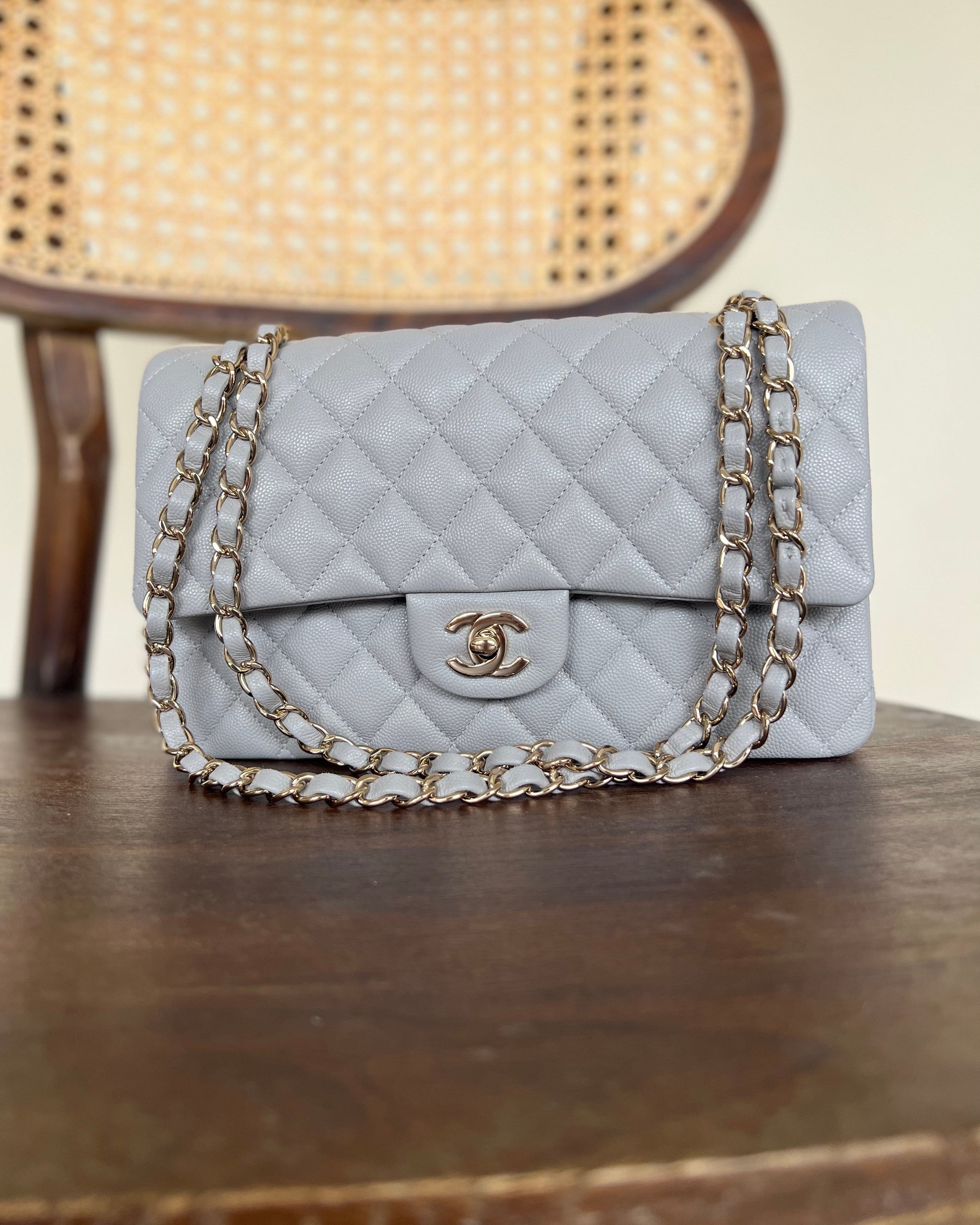 CHANEL Handbag Chanel 21A Grey Caviar Quilted Medium Classic Flap LGHW -Knockoff
