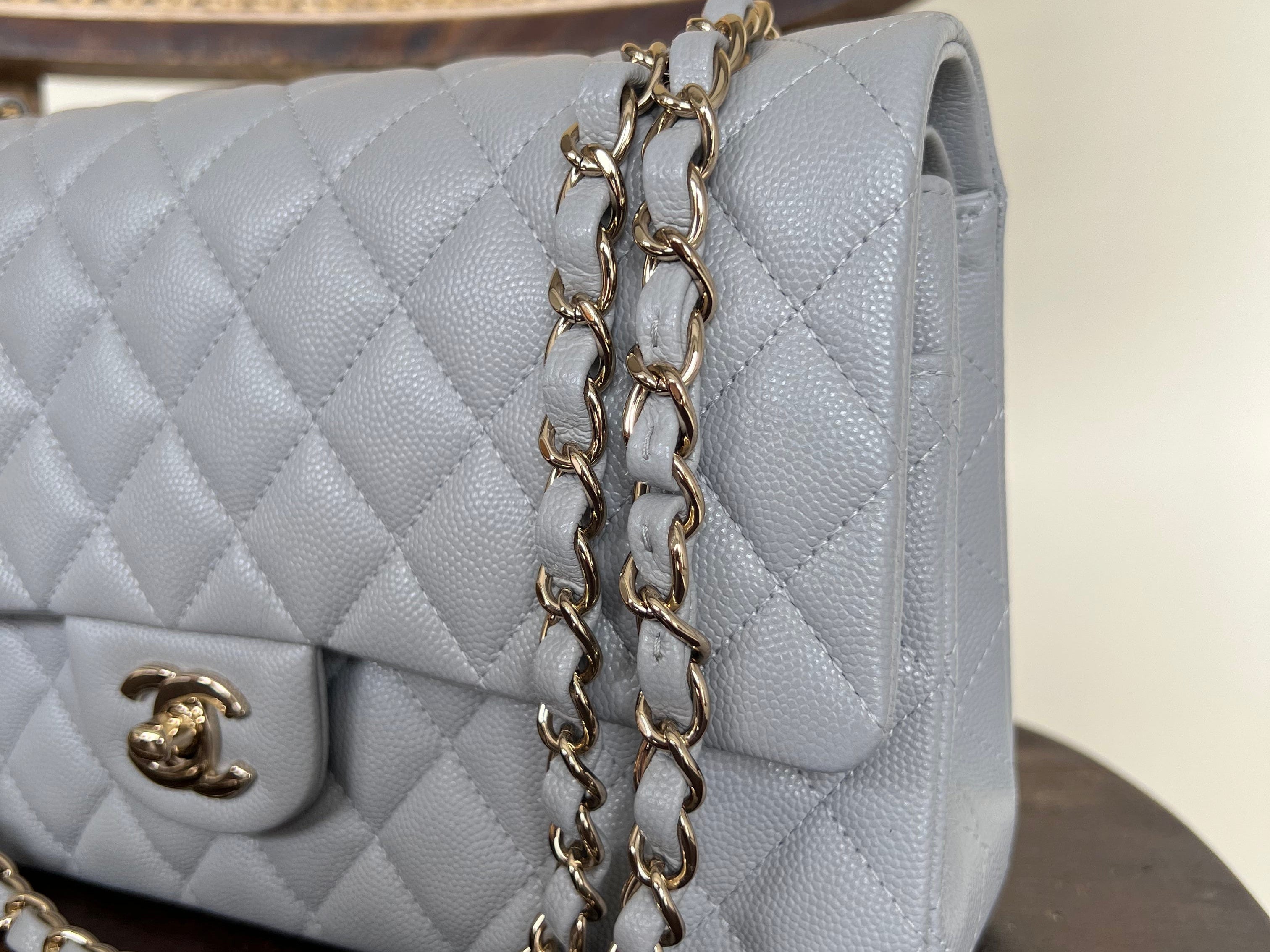 CHANEL Handbag Chanel 21A Grey Caviar Quilted Medium Classic Flap LGHW -Knockoff
