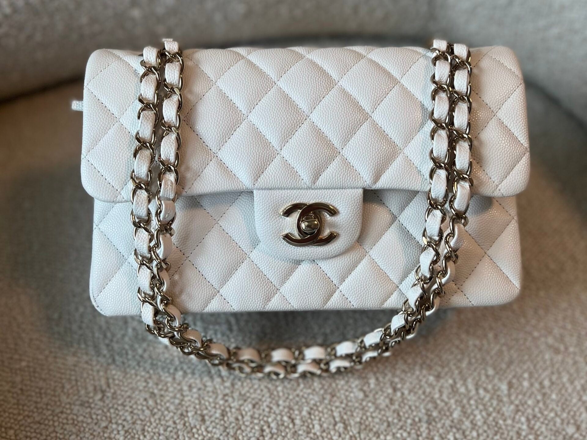 CHANEL Handbag Chanel 21A White Caviar Quilted Classic Flap Small LGHW -Knockoff
