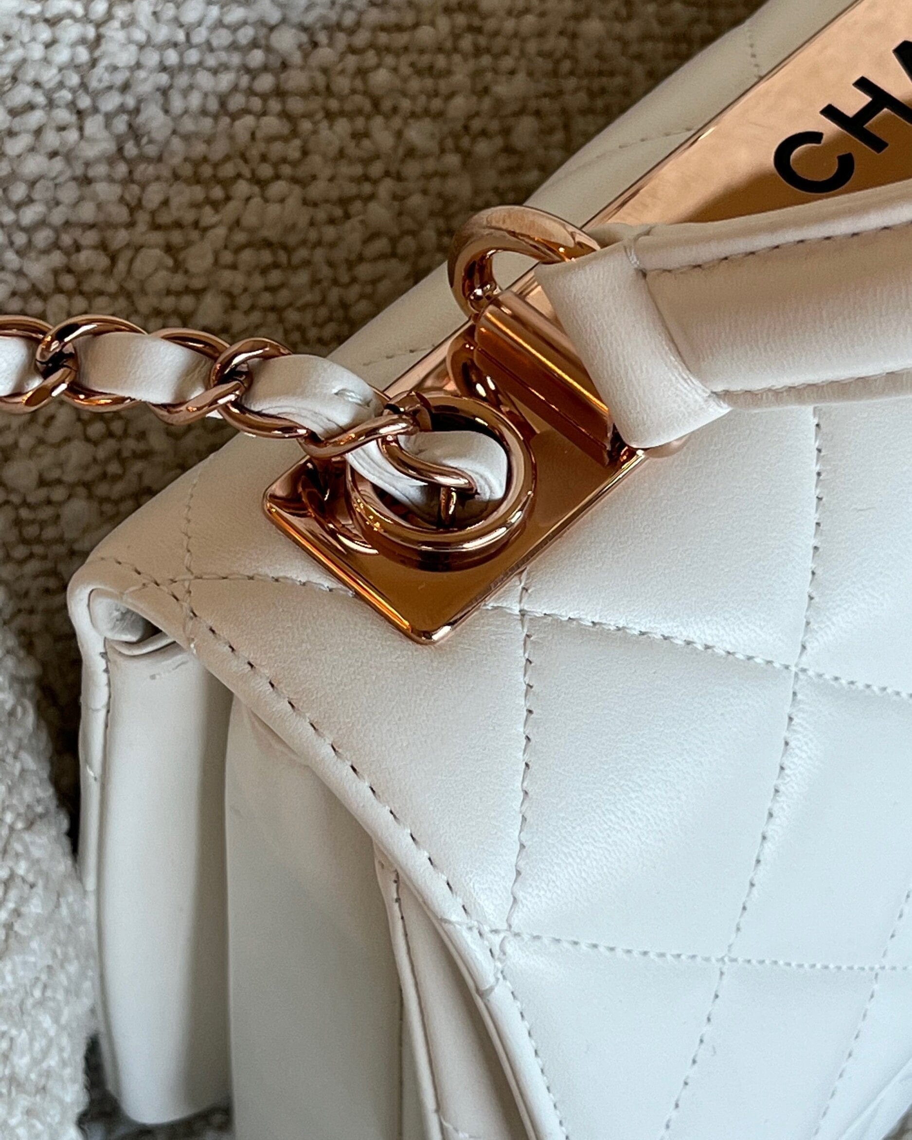 CHANEL Handbag Chanel 21B Small White Lambskin Quilted Trendy CC w/ Rose Gold Hardware -Knockoff
