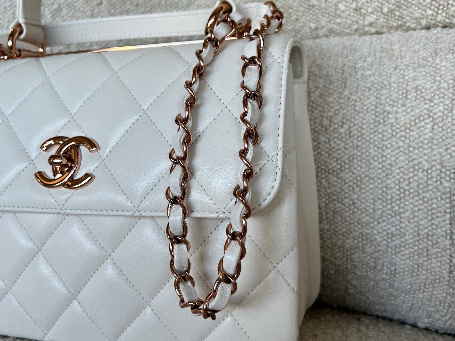 CHANEL Handbag Chanel 21B Small White Lambskin Quilted Trendy CC w/ Rose Gold Hardware -Knockoff
