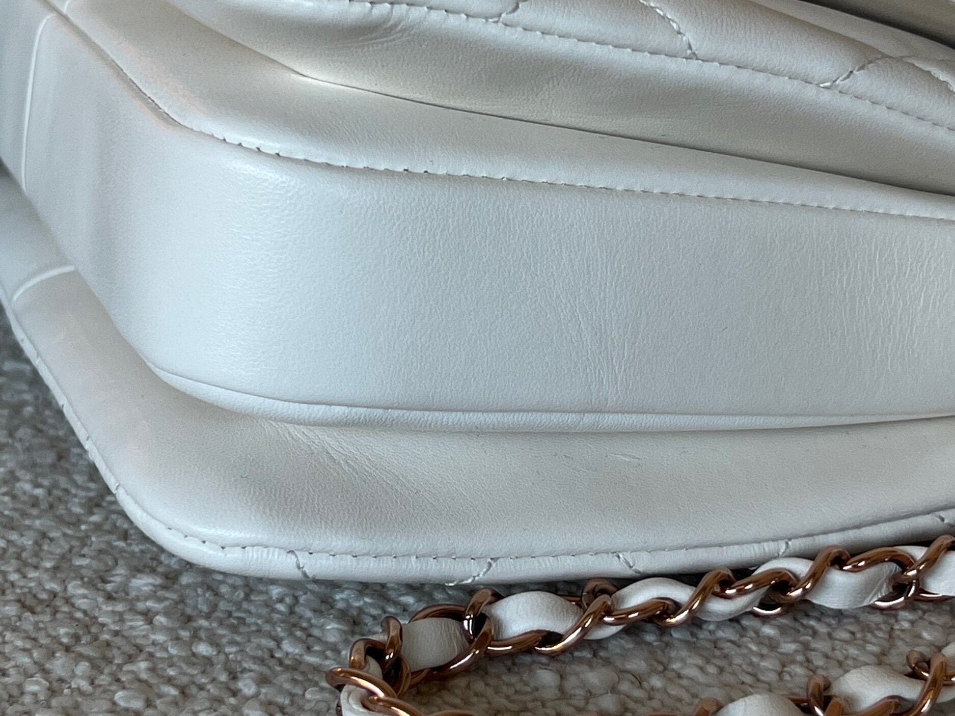 CHANEL Handbag Chanel 21B Small White Lambskin Quilted Trendy CC w/ Rose Gold Hardware -Knockoff
