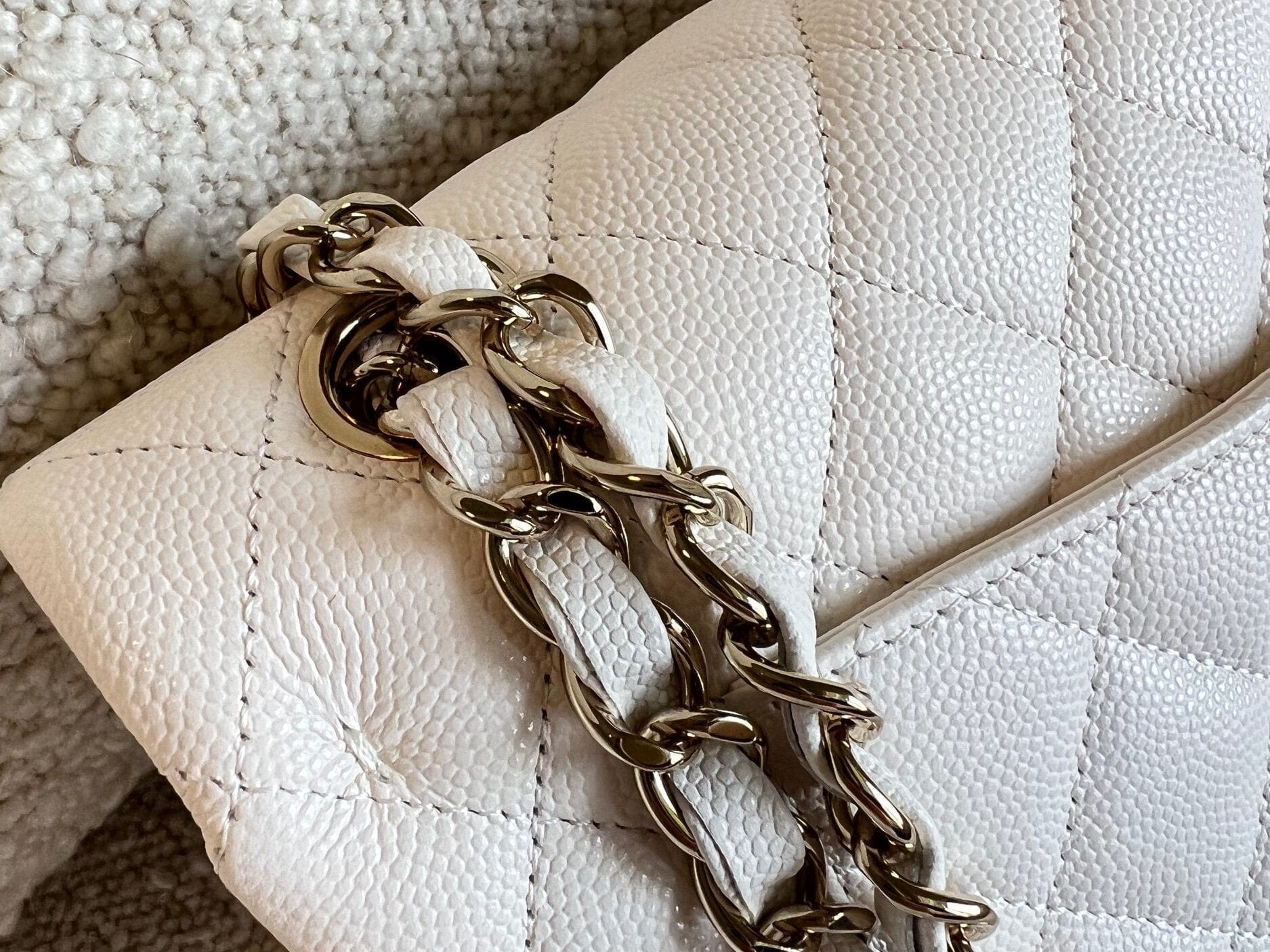 CHANEL Handbag Chanel 21B White Caviar Quilted Classic Flap Small LGHW -Knockoff
