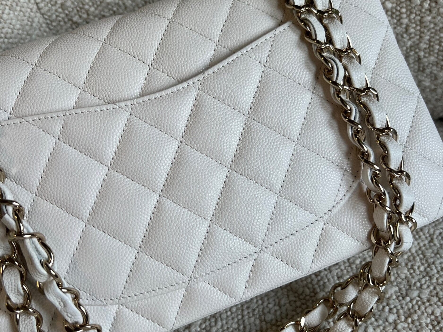 CHANEL Handbag Chanel 21B White Caviar Quilted Classic Flap Small LGHW -Knockoff
