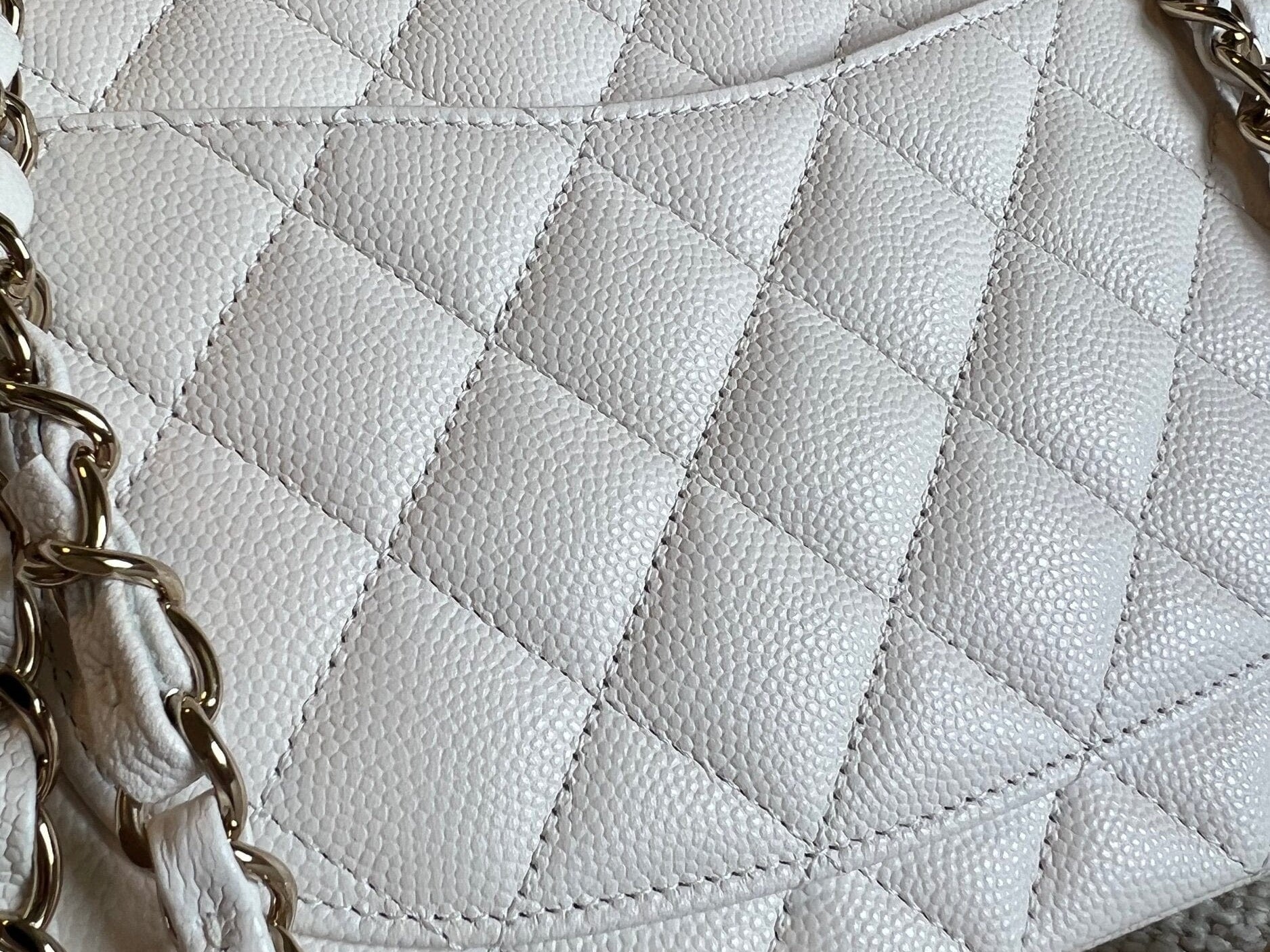 CHANEL Handbag Chanel 21B White Caviar Quilted Classic Flap Small LGHW -Knockoff
