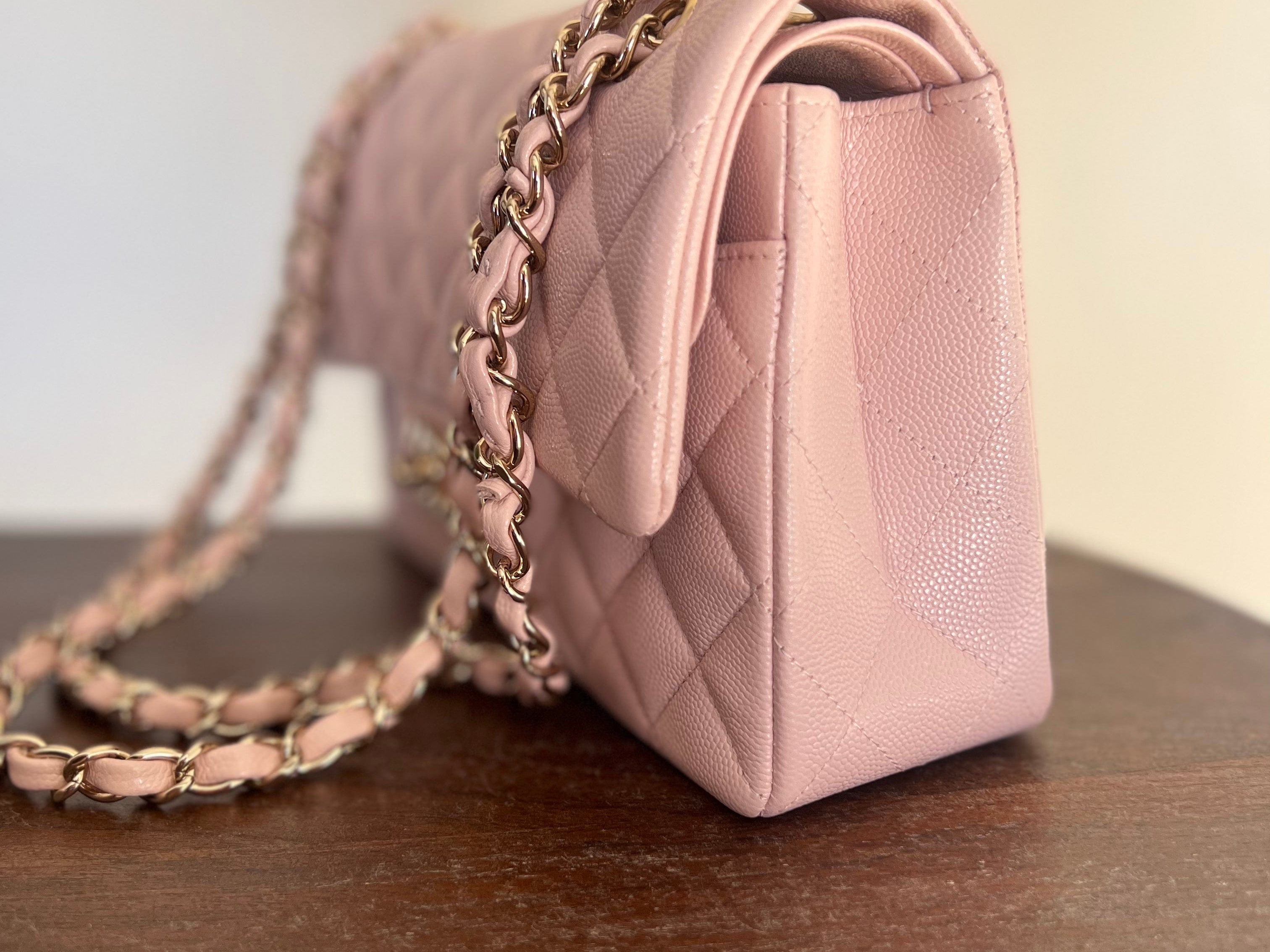 CHANEL Handbag CHANEL 21C LIGHT PINK CAVIAR QUILTED CLASSIC FLAP SMALL LIGHT GOLD HARDWARE -Knockoff
