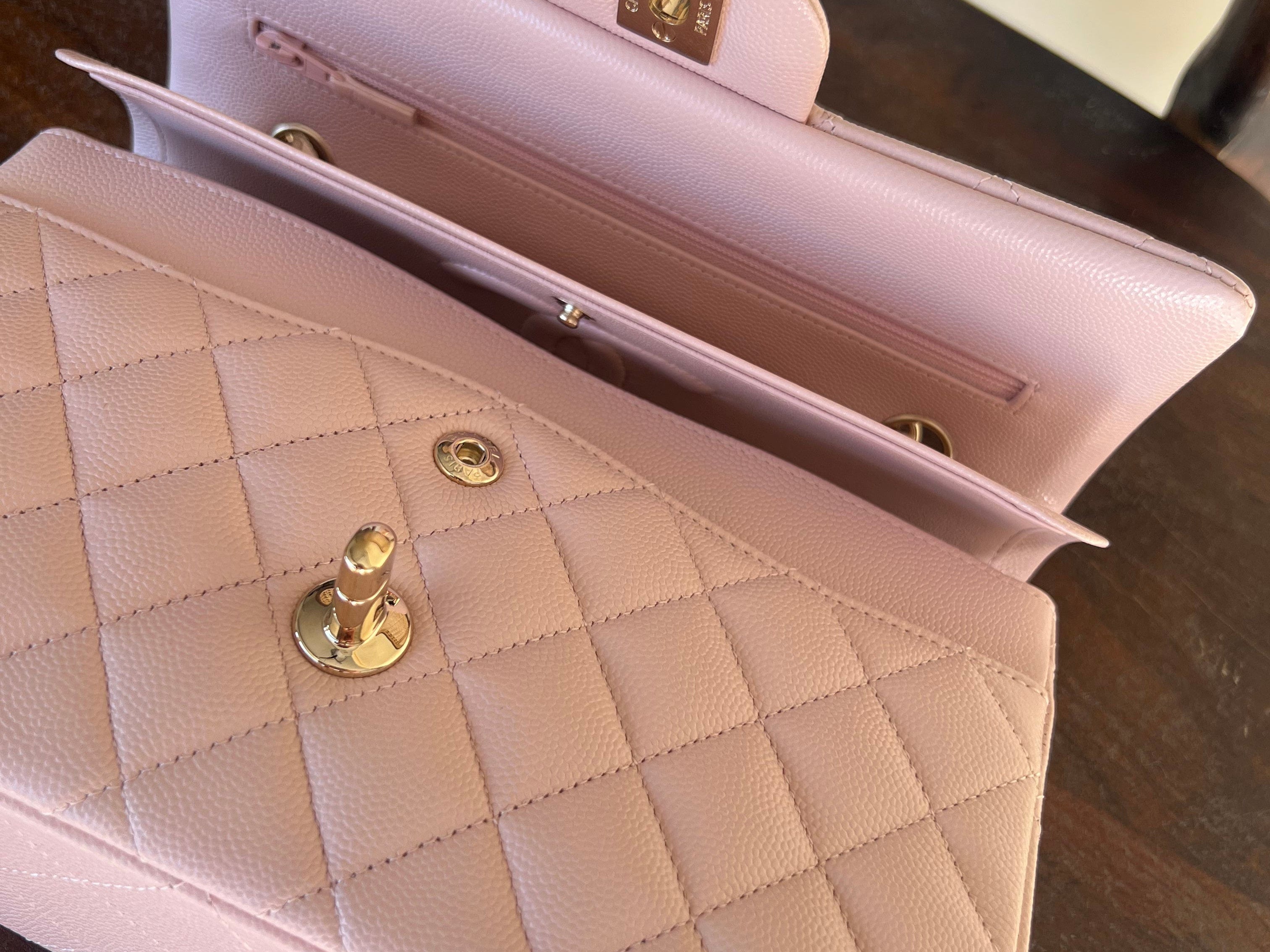 CHANEL Handbag CHANEL 21C LIGHT PINK CAVIAR QUILTED CLASSIC FLAP SMALL LIGHT GOLD HARDWARE -Knockoff
