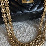 CHANEL Handbag Chanel 21K Reissue 2.55 Black Chevron Aged Calfskin Quilted 225 (Medium) AGHW -Knockoff
