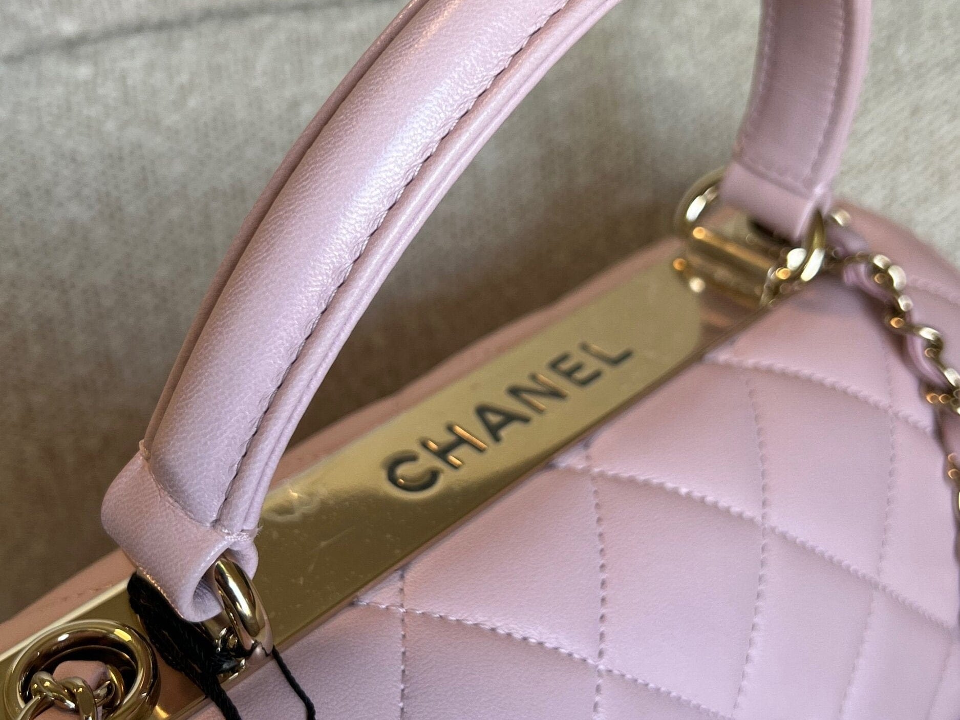 CHANEL Handbag Chanel 21S Small Light Pink Lambskin Quilted Trendy CC LGHW -Knockoff
