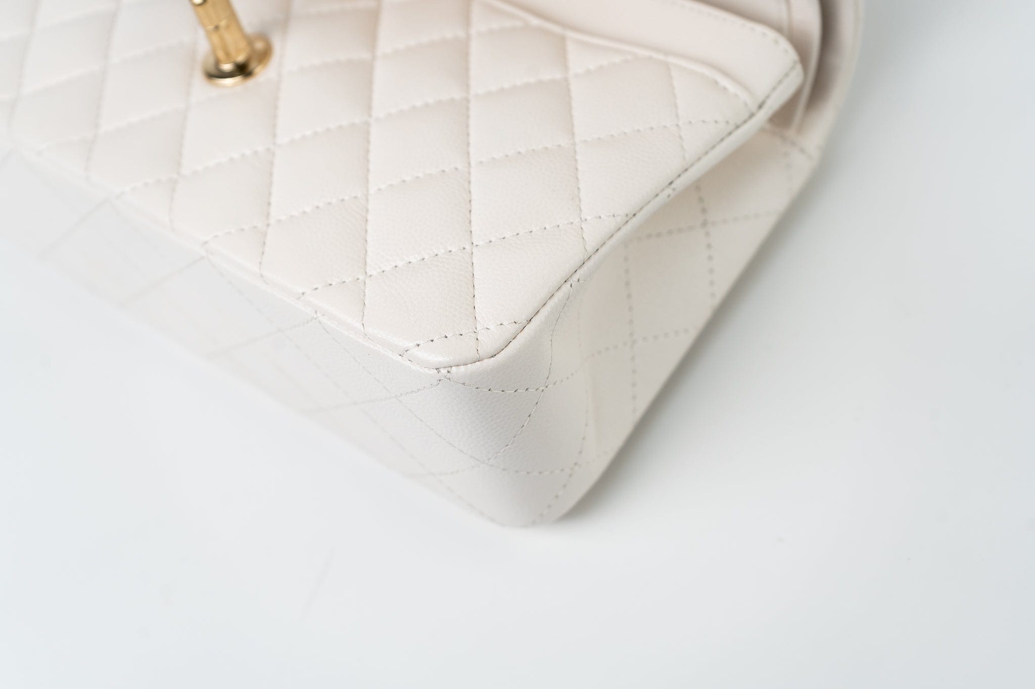 CHANEL Handbag Chanel 21S White Caviar Quilted Classic Flap Small LGHW -Knockoff
