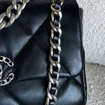 CHANEL Handbag Chanel 22C Black Lambskin Quilted 19 Flap Small MHW -Knockoff
