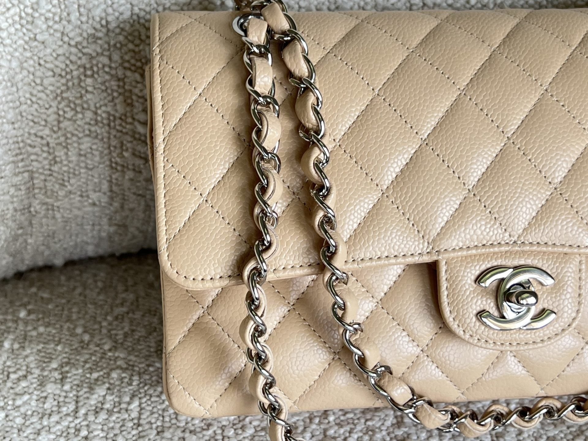 CHANEL Handbag Chanel Beige Clair Caviar Quilted Classic Flap Medium SHW -Knockoff
