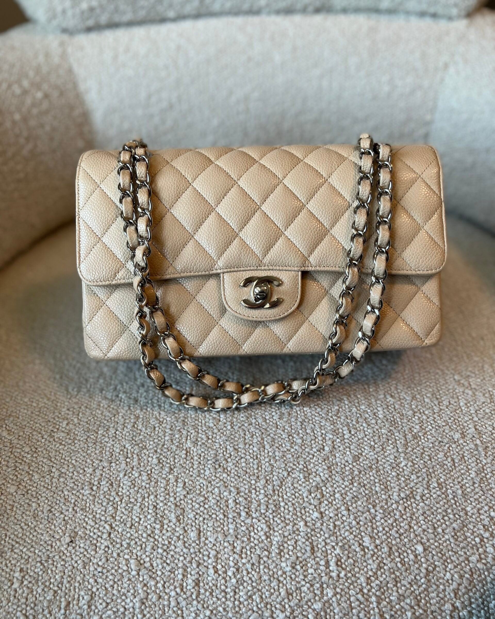 CHANEL Handbag Chanel Beige Clair Caviar Quilted Classic Flap Medium SHW -Knockoff
