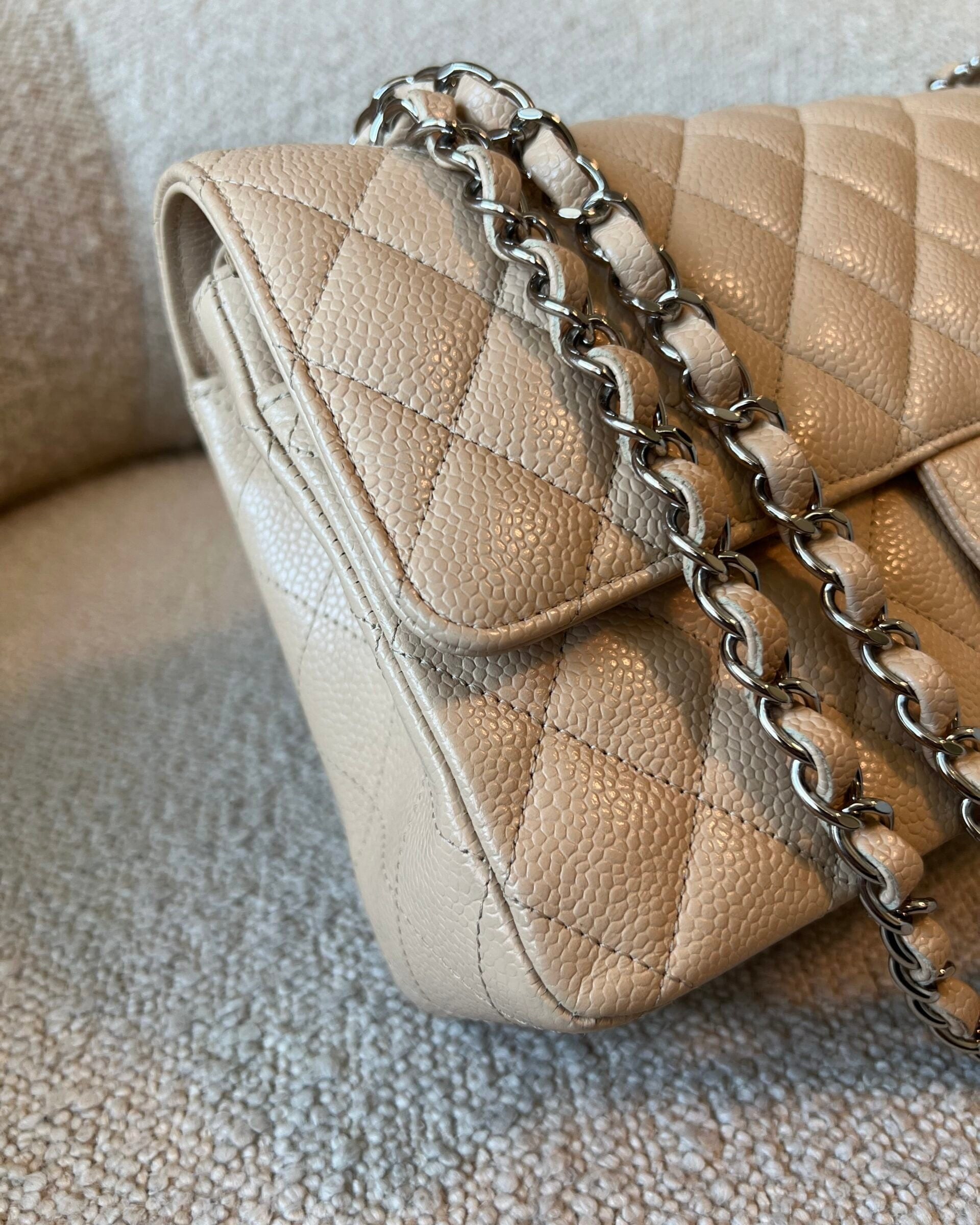 CHANEL Handbag Chanel Beige Clair Caviar Quilted Classic Flap Medium SHW -Knockoff
